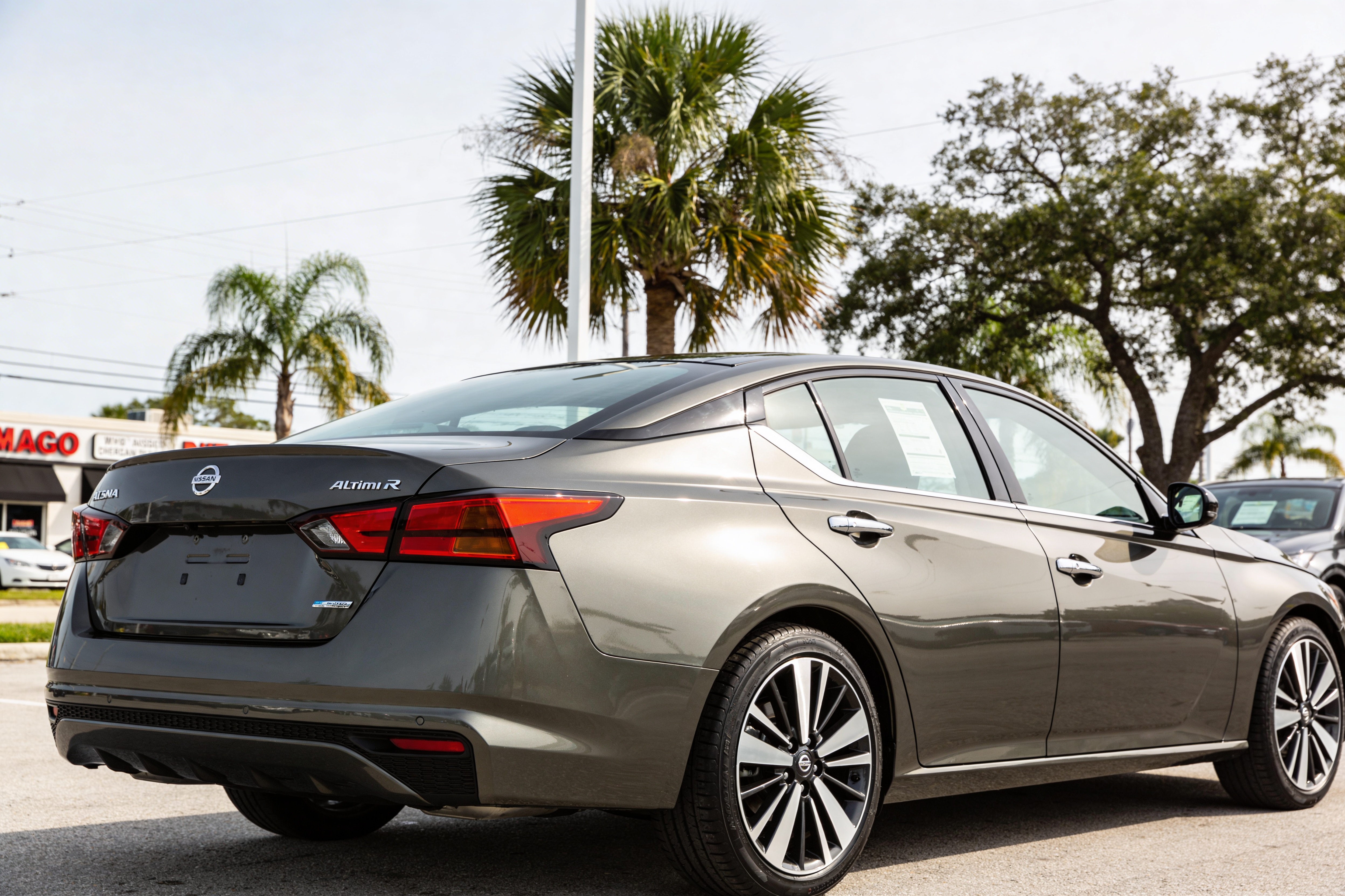 2019 NISSAN Altima S